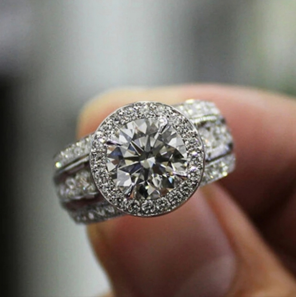 Beautiful Layered Diamond Ring